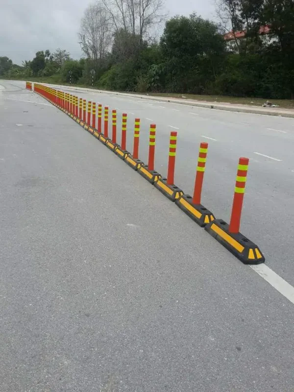 Traffic Lane Seperator - Image 2
