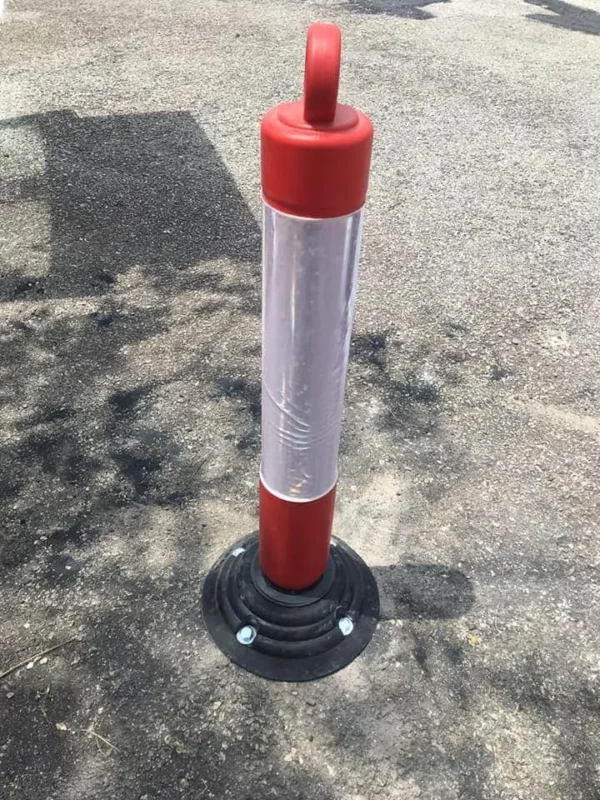 Delineator Post